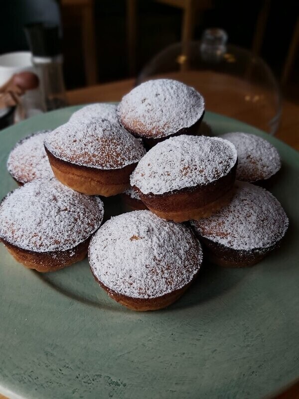 Jam Buns