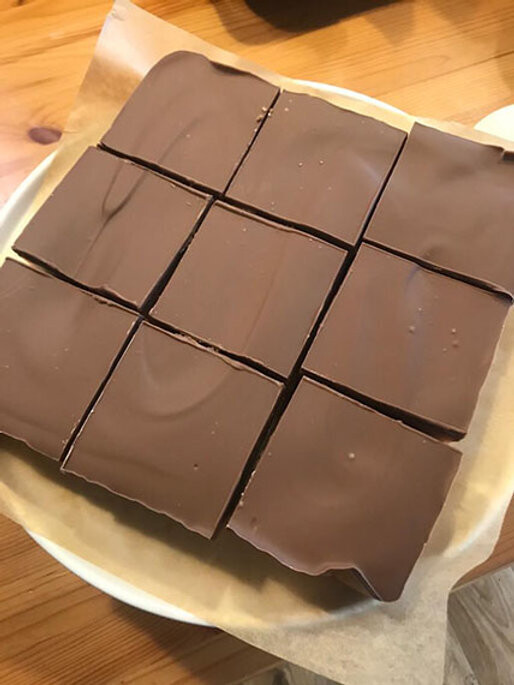 Caramel Slice Cake