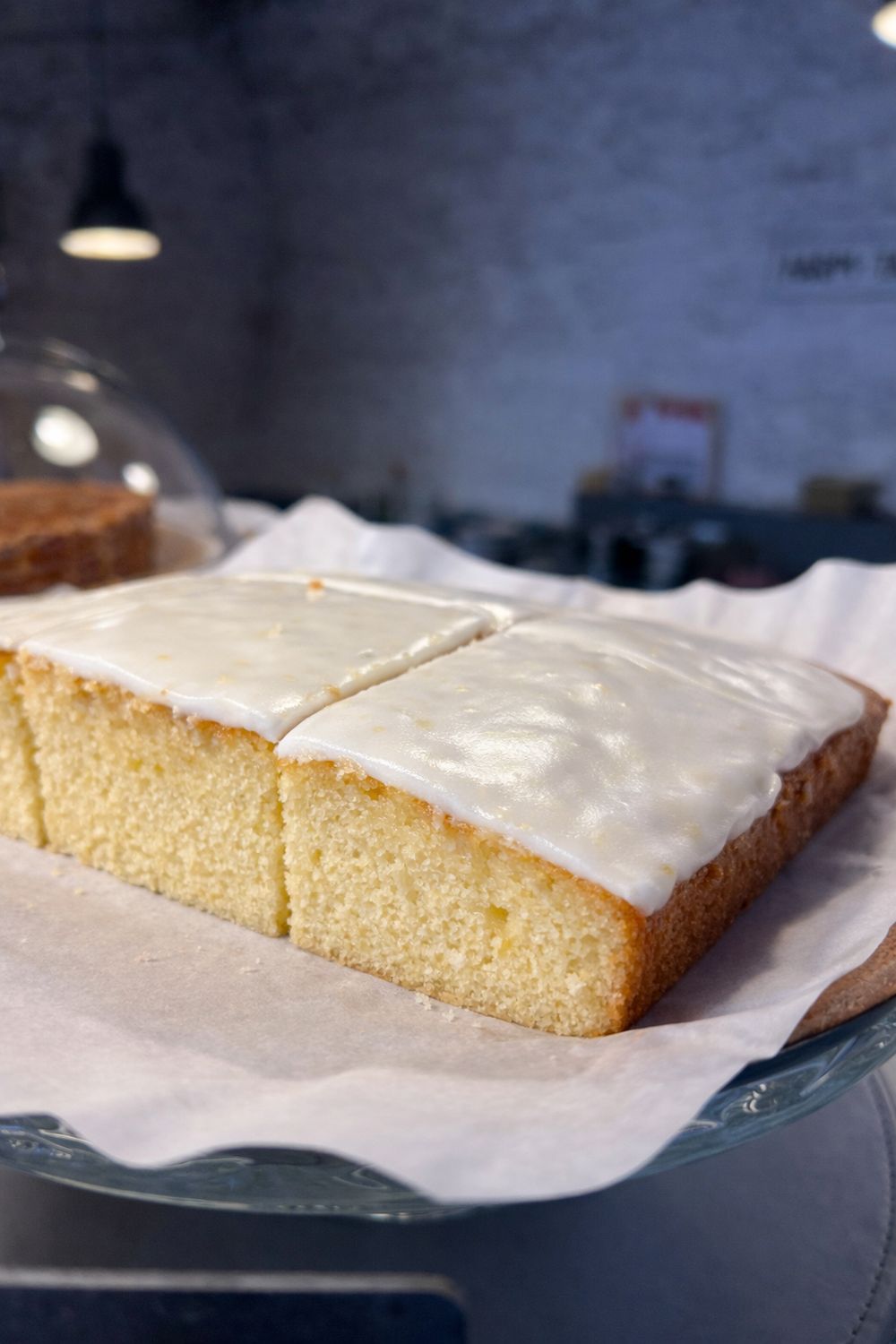 Lemon Drizzle Traybake