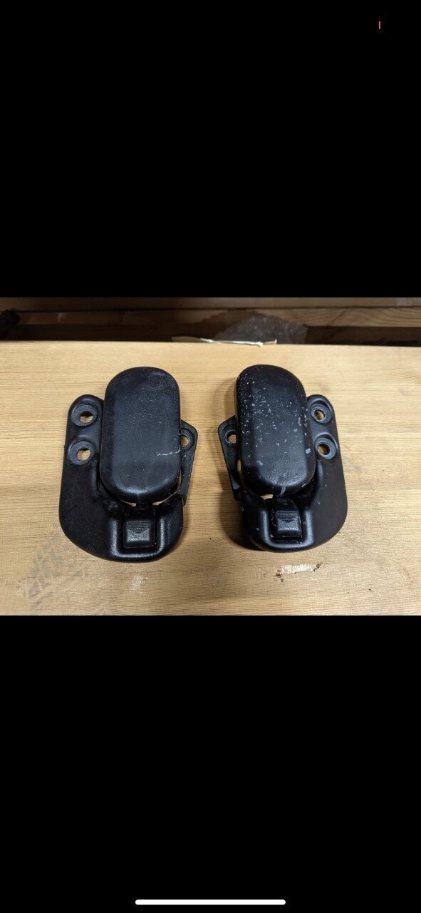 MK1  Roof Latches