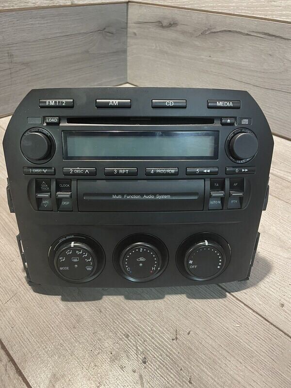 Mazda MX5 - Mk3 (NC) 05-08 - HEAD UNIT STEREO RADIO CD PLAYER - NG34 66 AR0