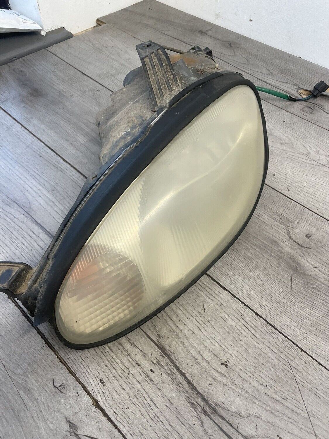 MX5 LH N/S Headlamp Headlight Assembly Genuine Mazda MX-5 Mk2 NB RHD 1998>2000