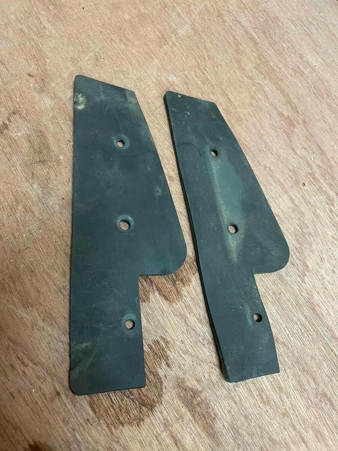 Mazda MX5 MK1 Headlight Weather Flaps Shield Rain Covers Trim Rubber Seal Pop up