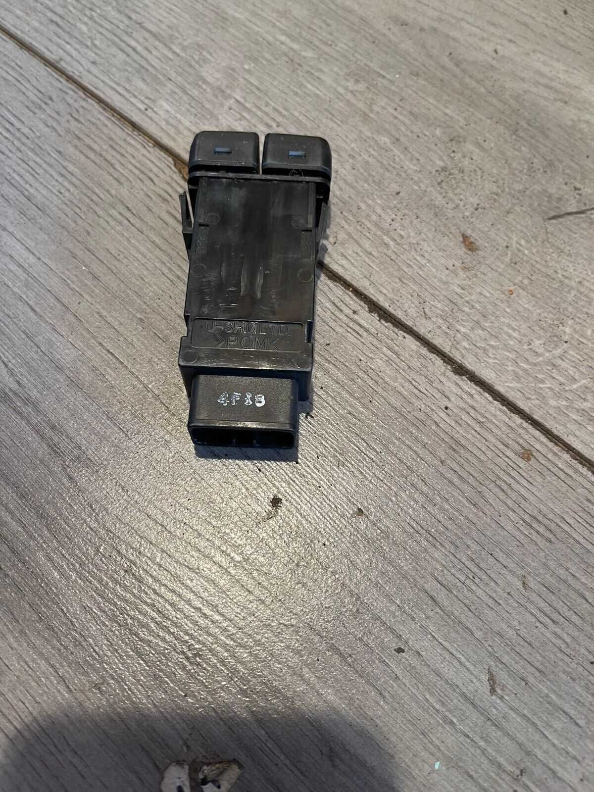 MAZDA MX5 (MK2.5 2001 - 2005) HEATED SEAT SWITCH / SWITCHES NBFL 2002 2003 2004