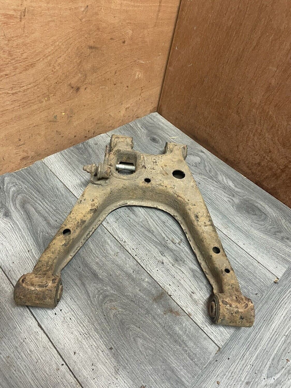 MAZDA MX5 MK2 MK2.5 LHS LEFT LOWER REAR WISHBONE / SUSPENSION ARM