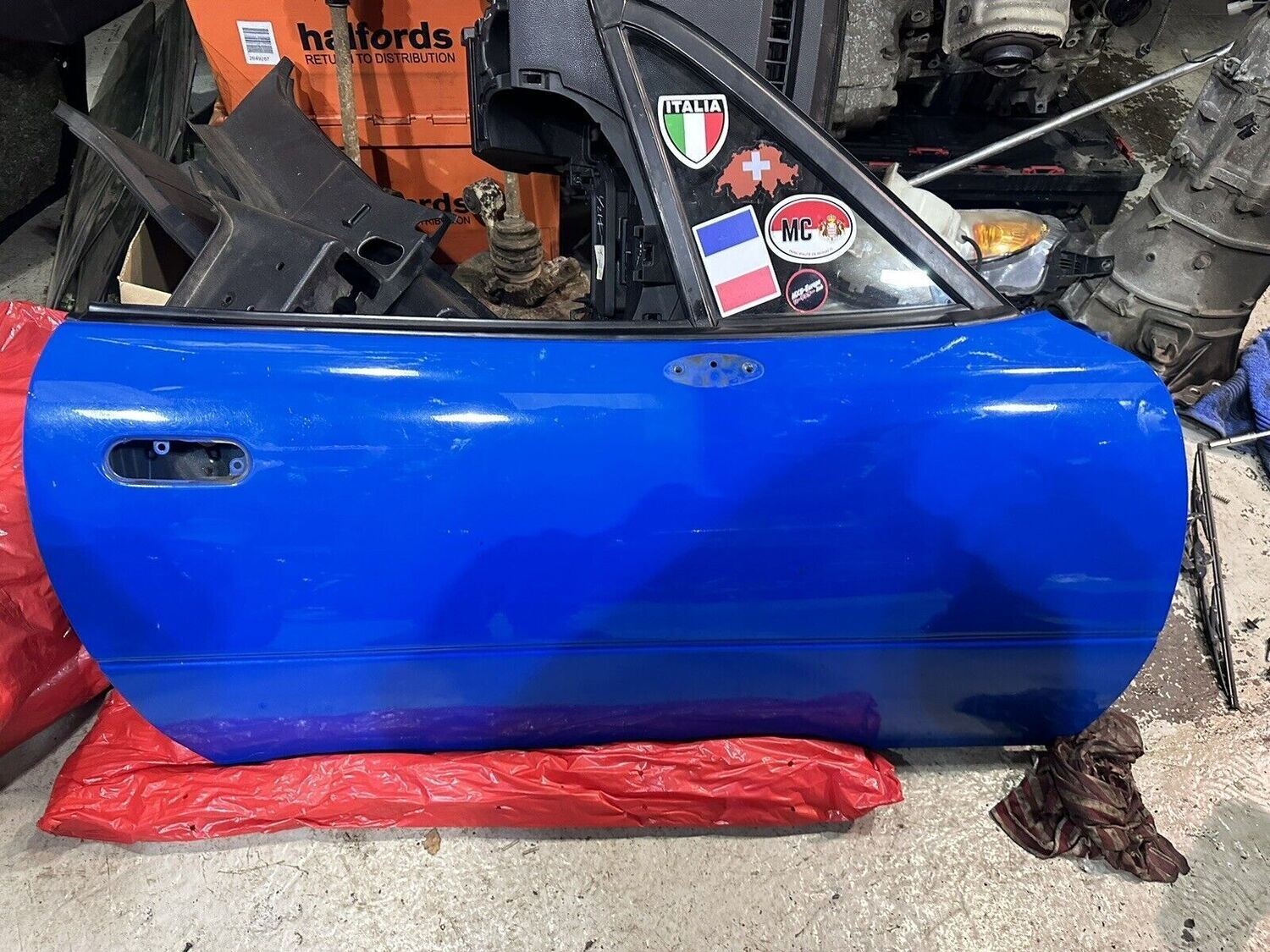 MAZDA MX5 MK1 DRIVERS SIDE BLUE DOOR NA