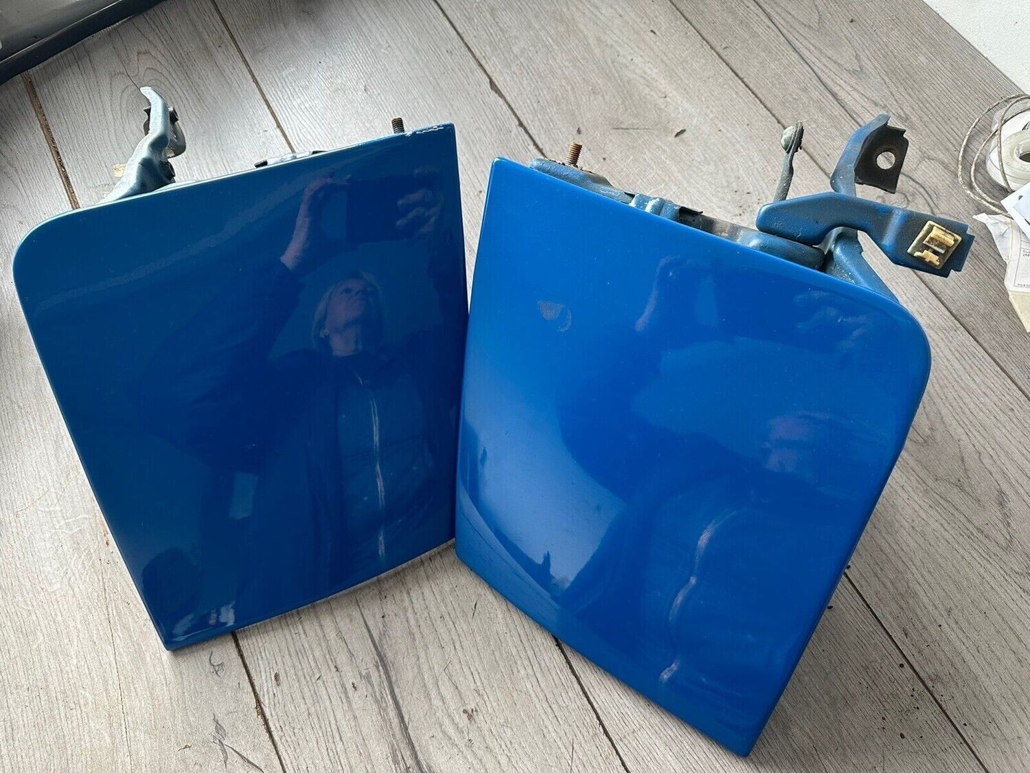 Mazda MX-5 MK1 Pop Up Headlight Pair Frame Bracket Light Blue