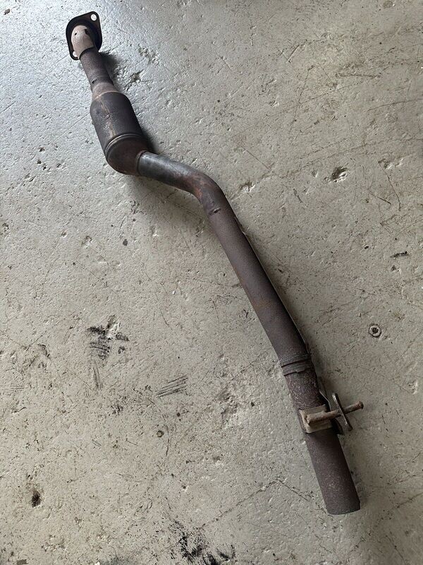 Mazda MX5 MK3 Exhaust Centre Section With Cat Used