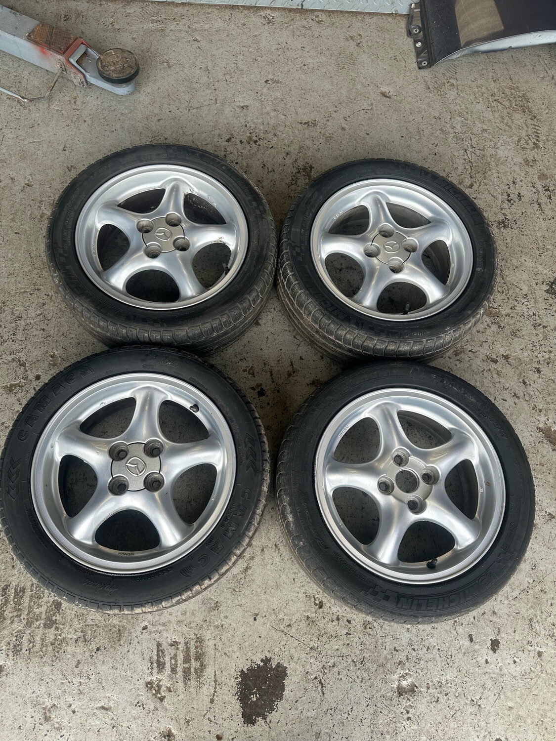 MAZDA MX5 / EUNOS 4X100 15 X 6  5 SPOKE ALLOY WHEELS + CENTER CAPS  OEM MK2 1