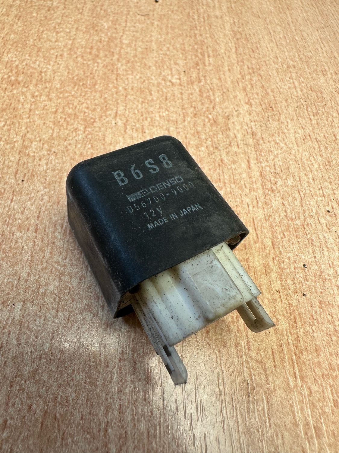 Genuine MX5 Eunos Roadster NA8C NA6C MK1 B6S8 FUEL INJECTOR MAIN RELAY 1989-1996