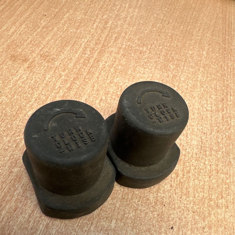 Mazda MX5 - Mk1 (NA) 89-98 - POP UP HEADLIGHT MOTOR DUST COVERS wind knob winders Pair