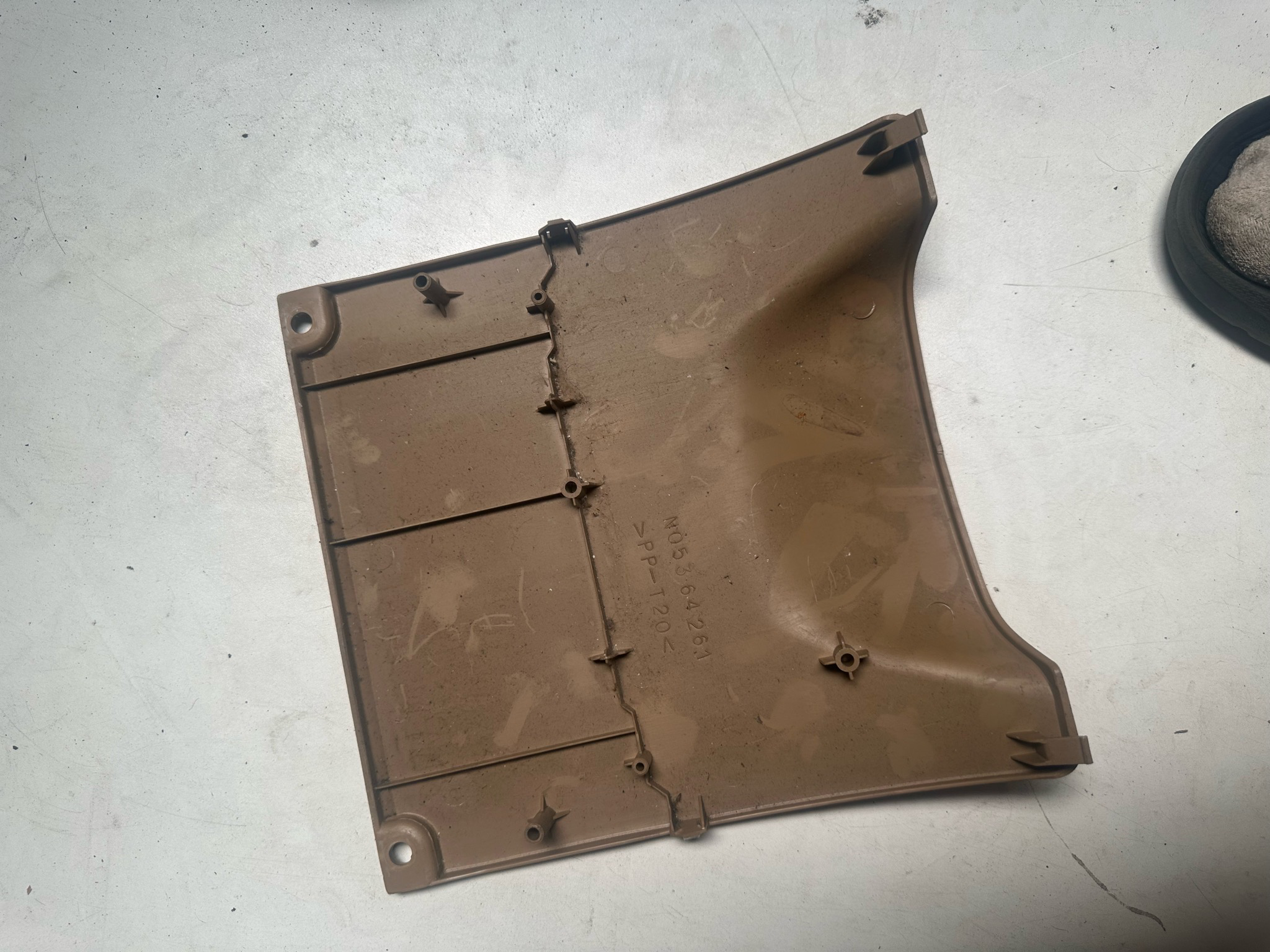 Mazda Mk2 Tan Cream Mx5 Steering Column Surround Under Panel