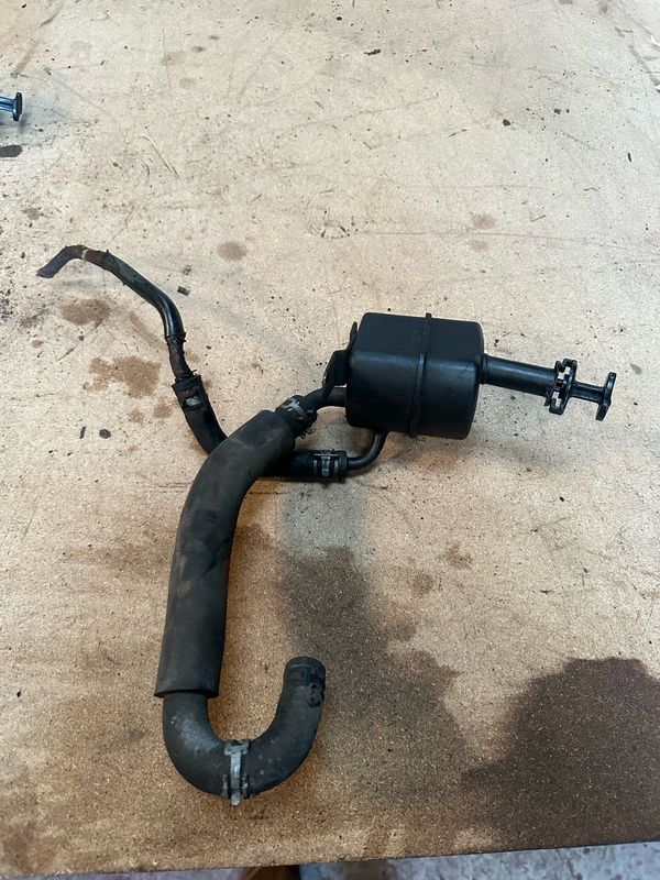 MAZDA MX5  MK1 NA  1989 - 1997 /  POWER STEERING FLUID BOTTLE / RESERVOIR