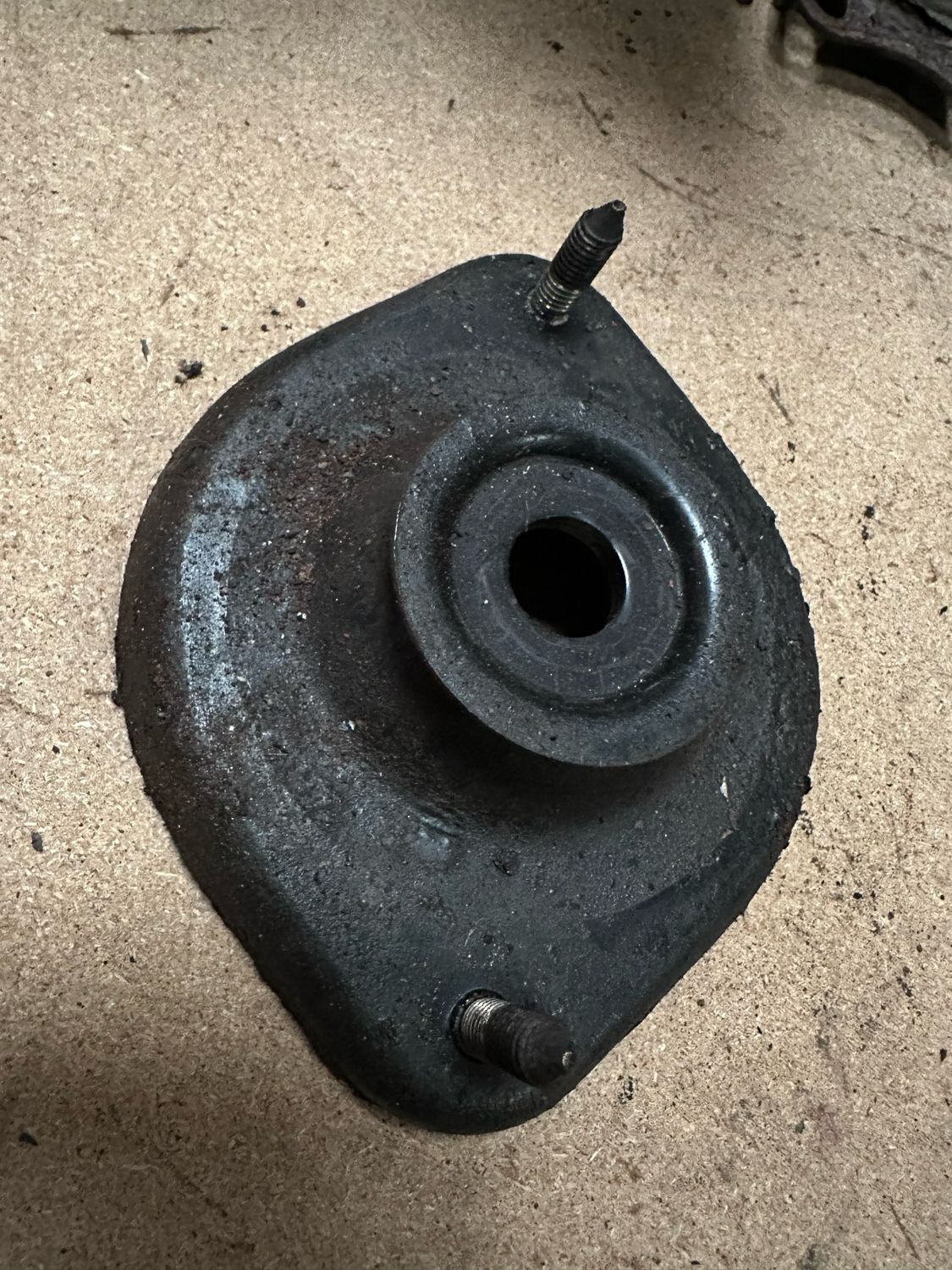 Shock absorber suspension strut top mount genuine Mazda MX-5 mk2 MX5 NB mounting