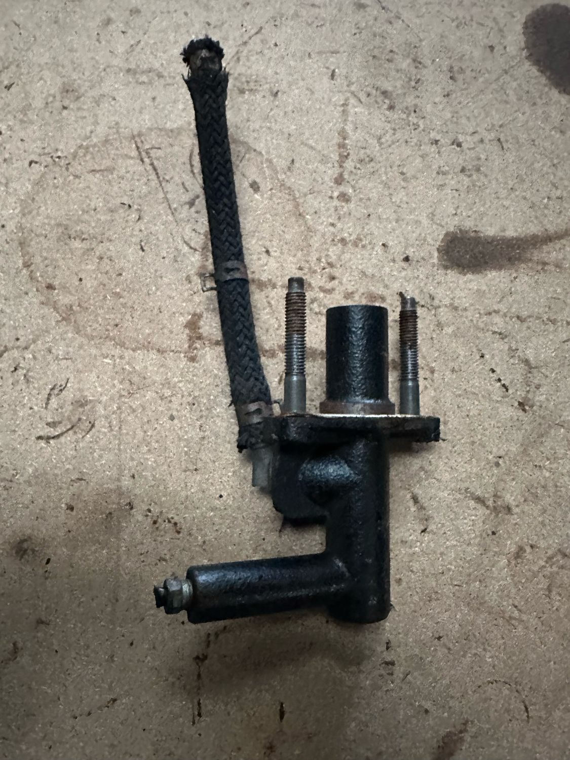 Mazda MX5 MK3 NC 1.8/2.0 Clutch Master Cylinder Hydraulic Cylinder