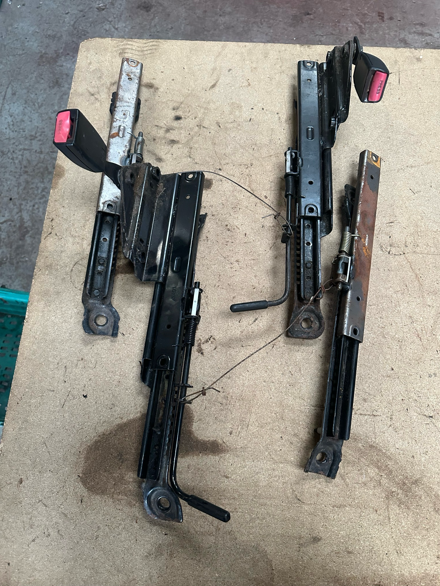 MAZDA MX5 MK2 NB 98-05 1.6 1.8 SET PAIR SEAT RAILS LEFT RIGHT PASSENGER DRIVER