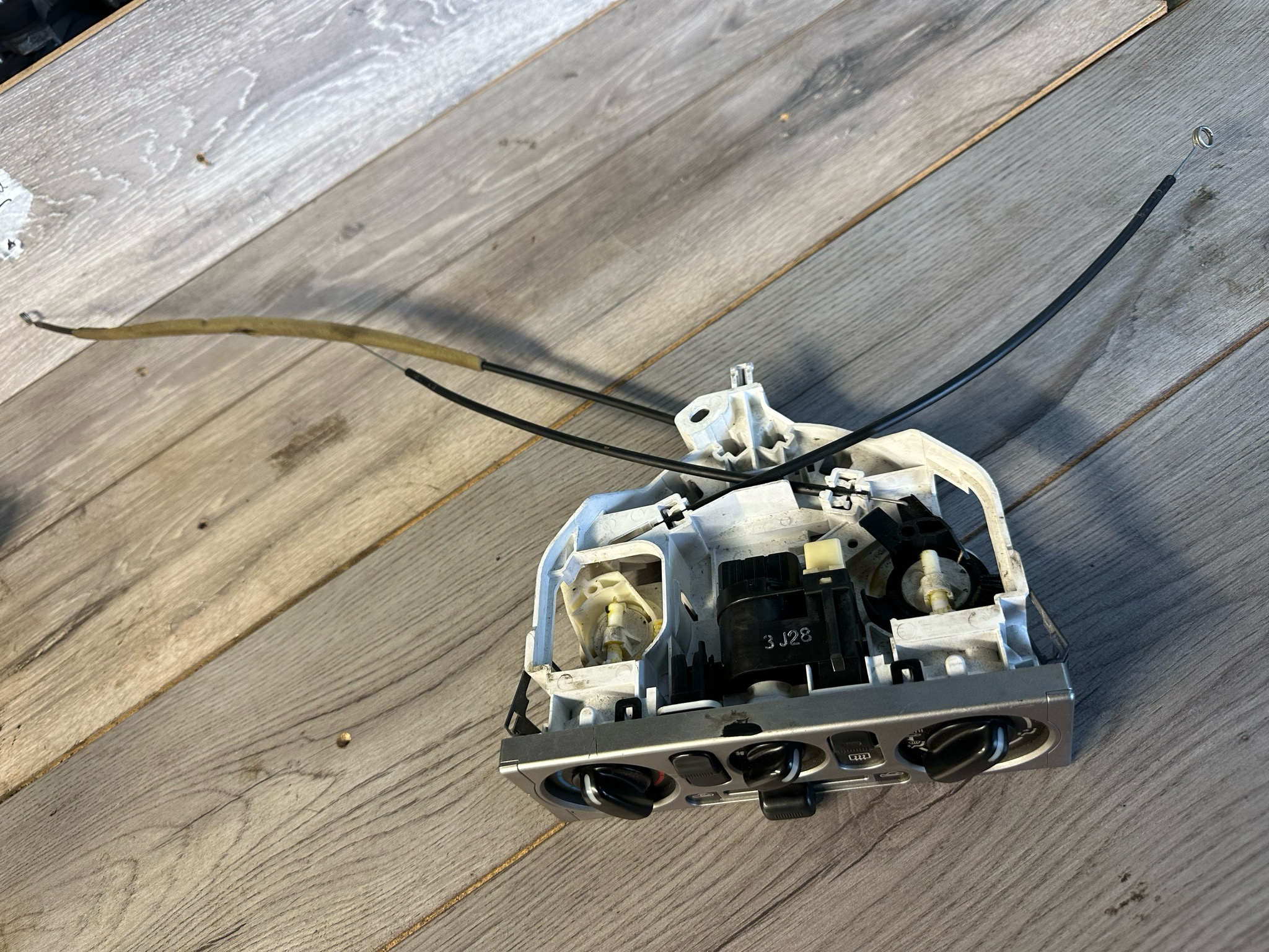 MAZDA MX5 MK2 1998-2005 HEATER CONTROL PANEL DASH DIALS SWITCHES ADJUSTER CABLES Silver