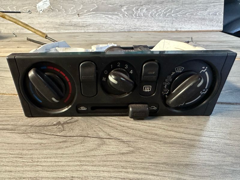 MAZDA MX5 MK2 1998-2005 HEATER CONTROL PANEL DASH DIALS SWITCHES ADJUSTER CABLES