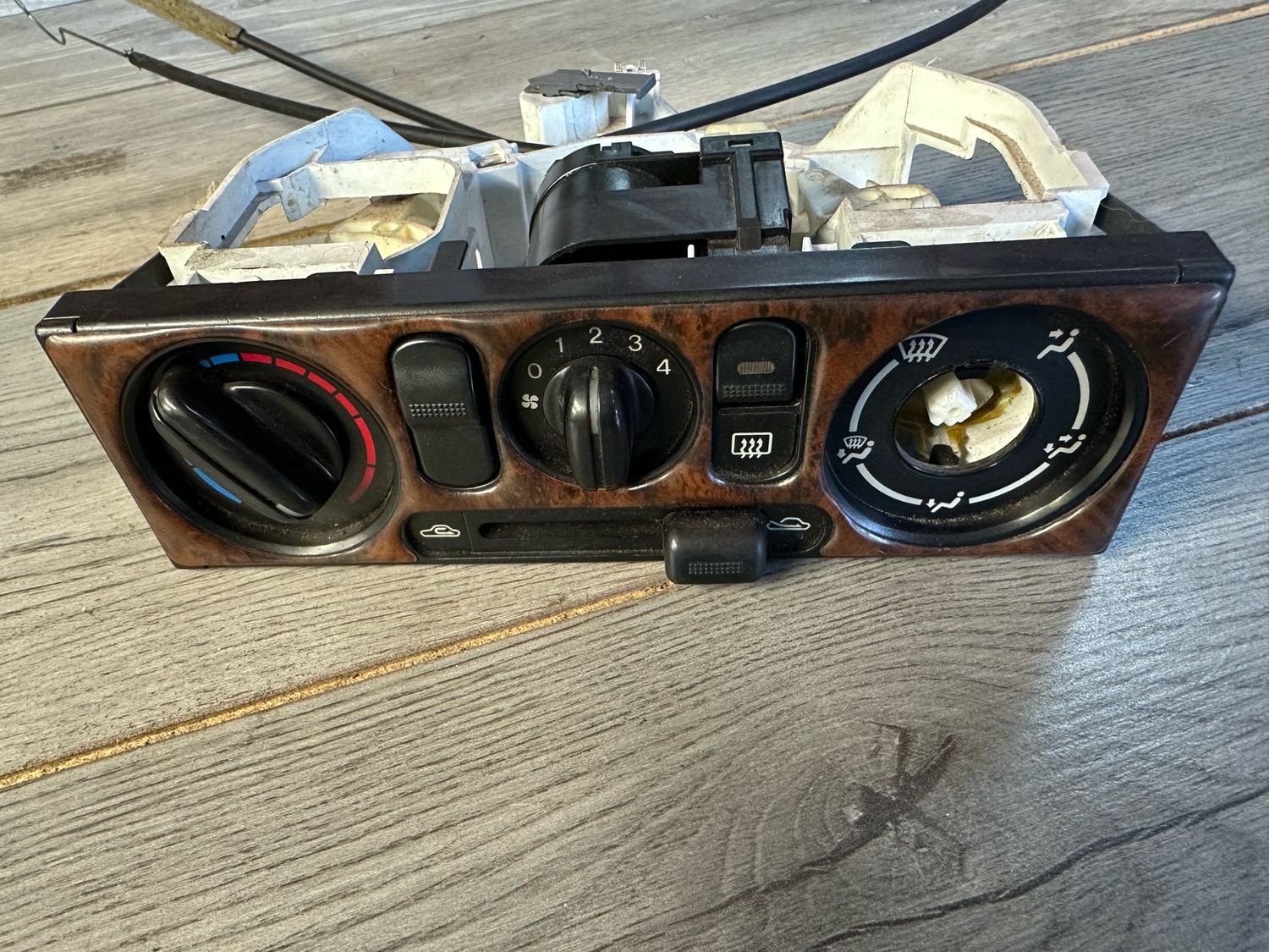 MAZDA MX5 MK2 1998-2005 HEATER CONTROL PANEL DASH DIALS SWITCHES ADJUSTER CABLES Wooden Surround