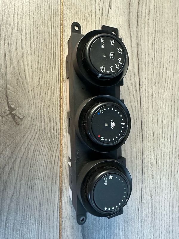 Mazda MX5 MK3 NC  Heater Control Switches - Non Air Con