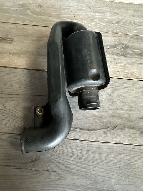 Mazda MX5 1.8 Mk1 Air Intake Tube / Induction Pipe BP2X MX-5 MX 5 Miata