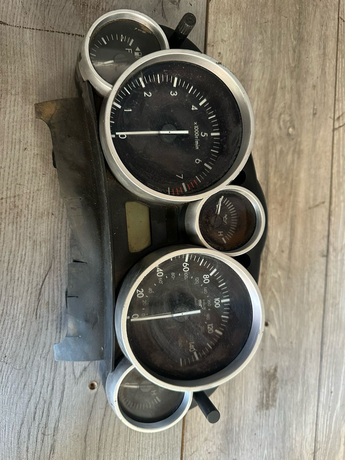 MAZDA MX5 INSTRUMENT POD / SPEEDO  GAUGES CLUSTER - MK3 NC (2005 to 2015)