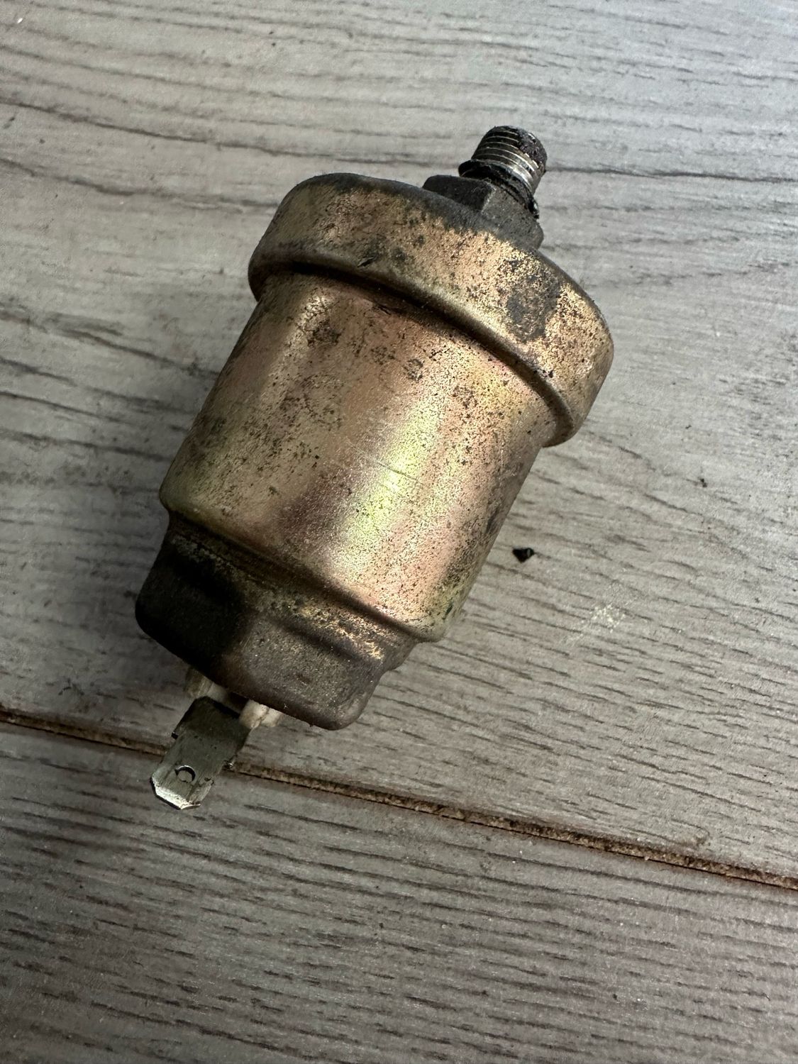 MAZDA MX5 OIL PRESSURE SENSOR (GENUINE MAZDA) EUNOS (MK1 1989 -1997)