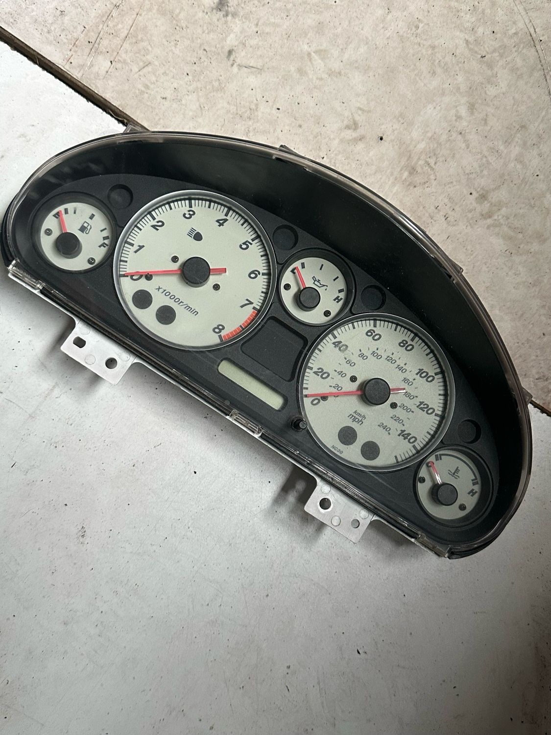 Mazda MX5 MK2.5 Speedometer Speedo Clocks Instrument Cluster PP NE31 219-350