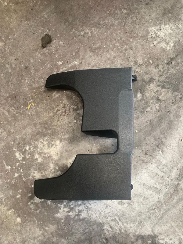 Mazda MX5 - Mk3 (NC) 05-15 - STEERING COLUMN LOWER DASHBOARD TRIM dash surround
