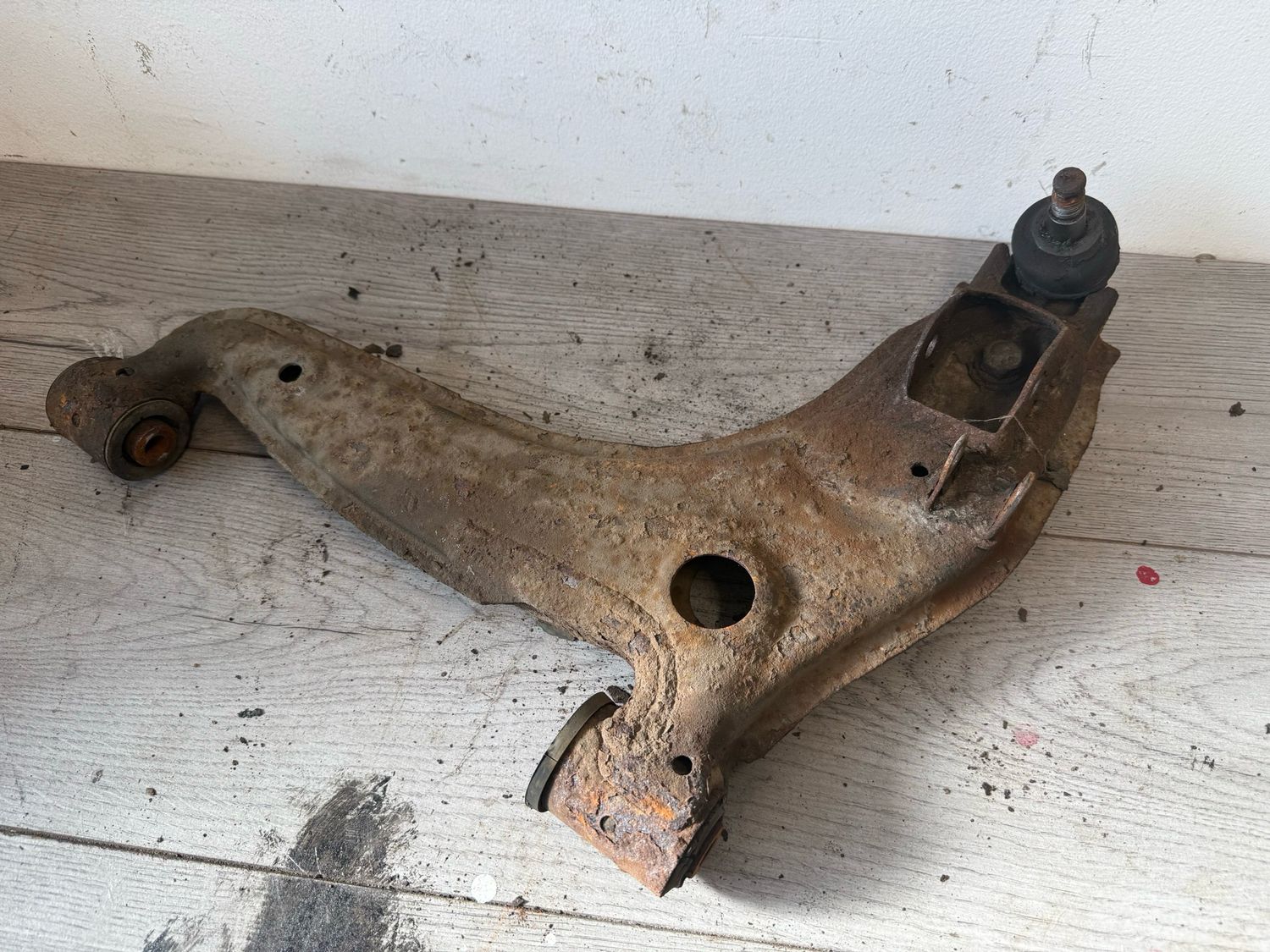 MAZDA MX5 MK1 NA Left Hand Front Lower Suspension Arm Wishbone 89-97 MAZDA MX5 MK1 NA Left Hand Front Lower Suspension Arm Wishbone 89-97