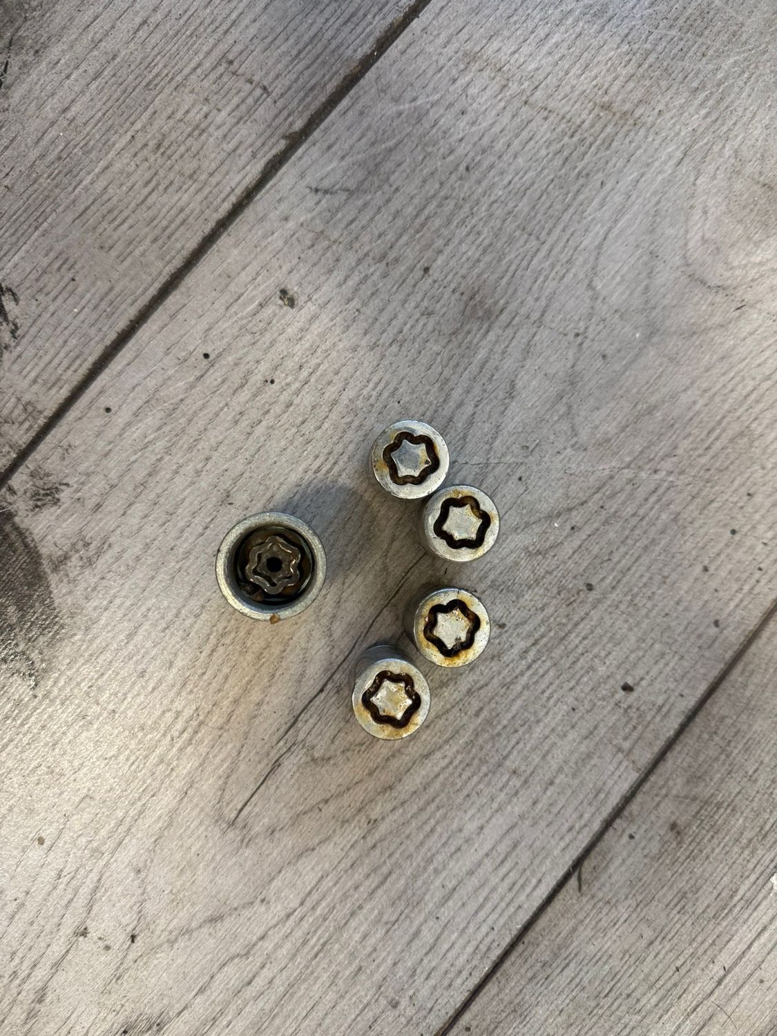 MX-5 MK1 Mk2 Locking Wheel Nuts