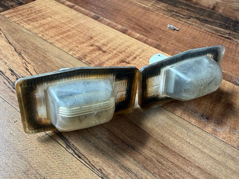 Mazda MX5 MX-5 Mk2/2.5 1998-2005 PAIR of Rear Registration Number Plate Lights Mazda MX5 MX-5 Mk2/2.5 1998-2005 PAIR of Rear Registration Number Plate Lights