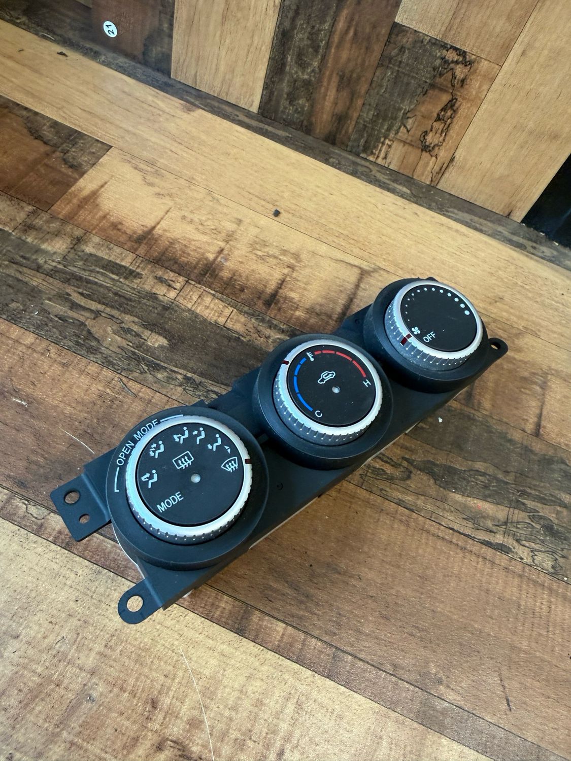 Mazda MX-5 MK3.5 NC2 Heater Switch control panel Mazda MX-5 MK3.5 NC2 Heater Switch control panel