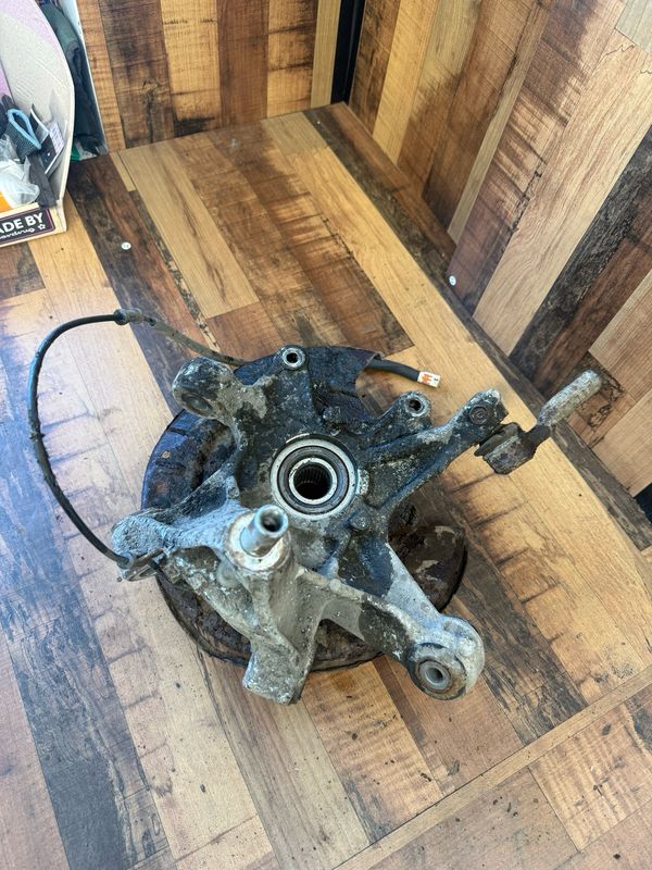 Mazda MX5 MK3 - REAR LEFT Hub Knuckle LH / NS Passenger Side 05-08 5 Stud Mazda MX5 MK3 - REAR LEFT Hub Knuckle LH / NS Passenger Side 05-08 5 Stud