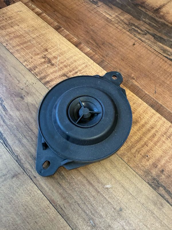 Mazda MX-5 MK3 Genuine Door Speaker NE5166960 2005 - 2014 OEM Part Mazda MX-5 MK3 Genuine Door Speaker NE5166960 2005 - 2014 OEM Part