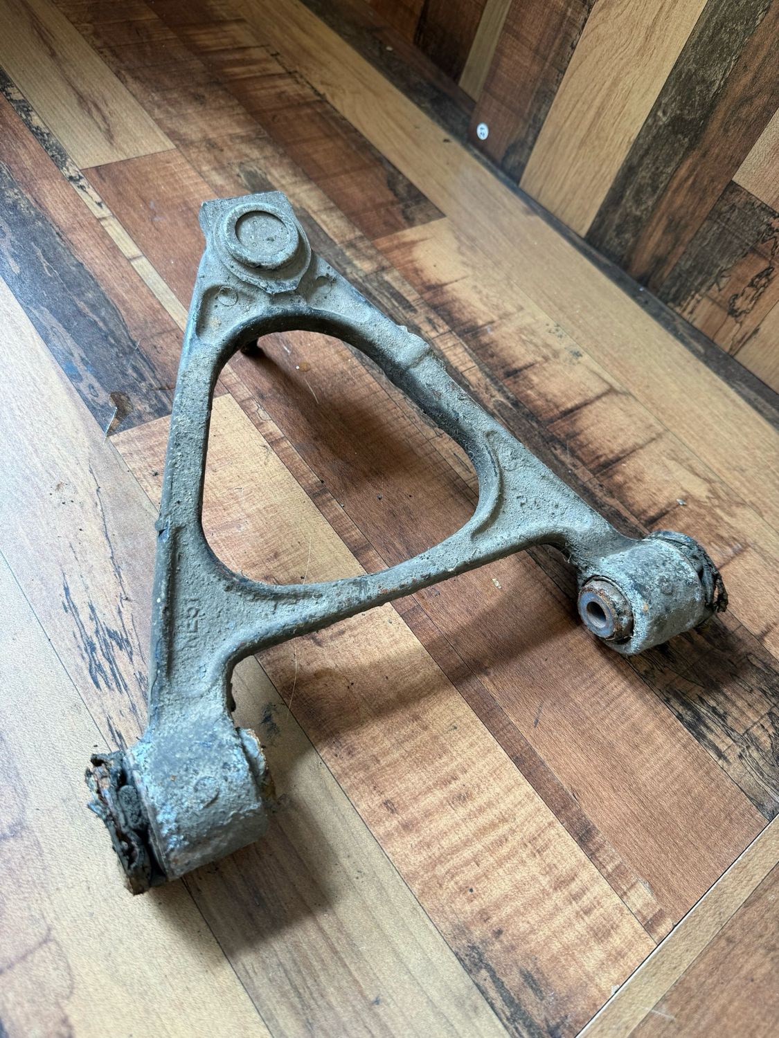MAZDA MX5 MK3 NC 2005-2015 RIGHT FRONT UPPER CONTROL ARM 90704 MAZDA MX5 MK3 NC 2005-2015 RIGHT FRONT UPPER CONTROL ARM 90704