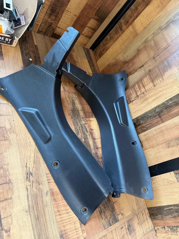 Mazda MX5 MK3 NC - Lower B Pillar Trims - PAIR Mazda MX5 MK3 NC - Lower B Pillar Trims - PAIR
