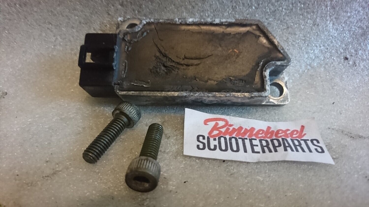 Spannungsregler Yamaha TZR 125 4FL