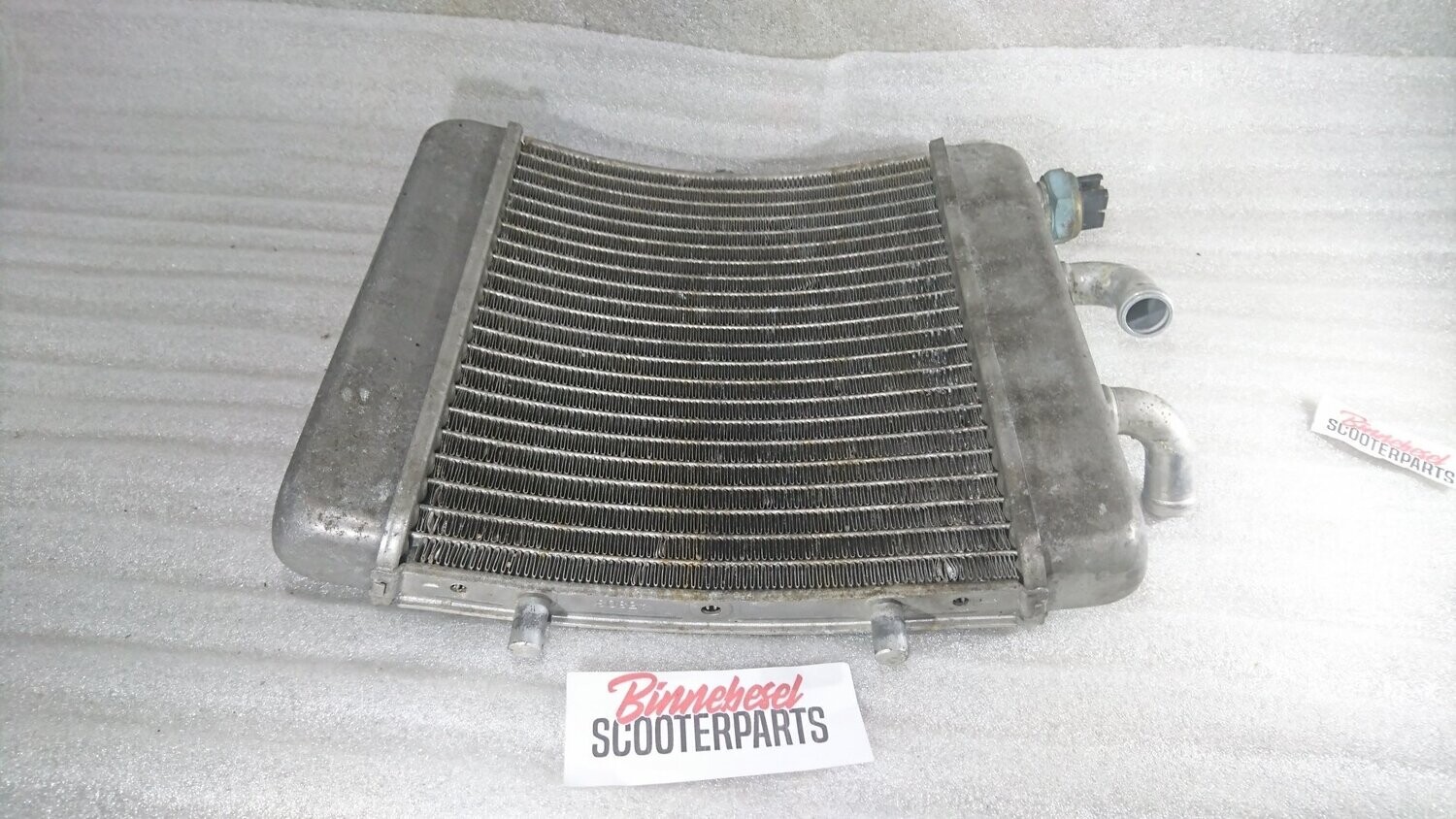 Radiator Aprilia Scarabeo 125