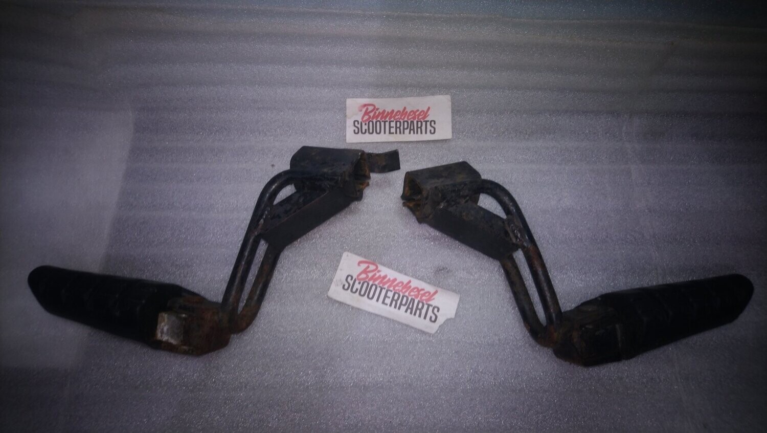 Fußrasten Aprilia SR50 Old Sozius Paar