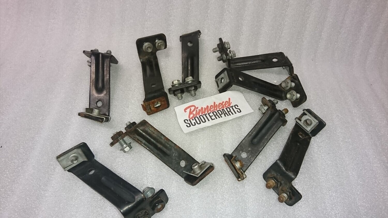 Rahmenteil Aprilia SR50 Halterung Hupe