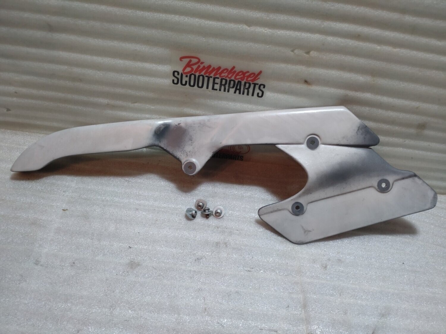 Verkleidung Aprilia Classic 125 Kettenschutz