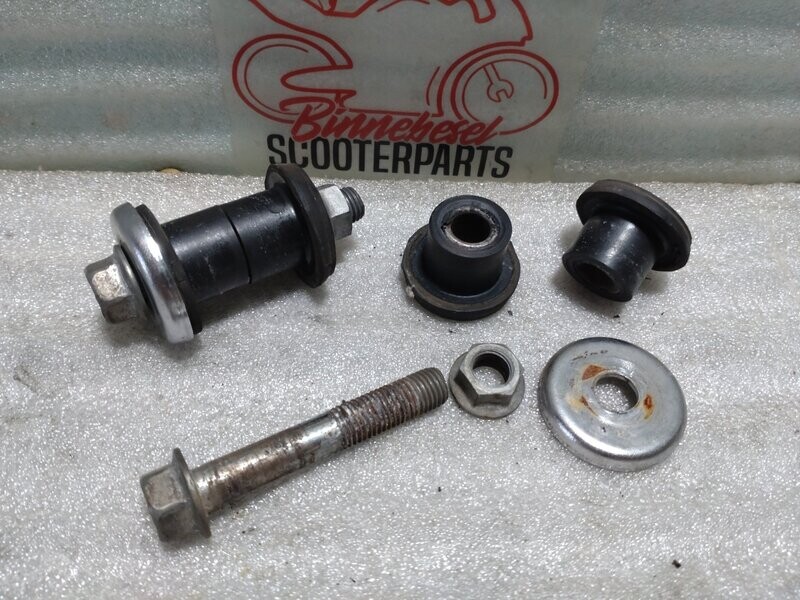 Halterung Kawasaki LTD 450 Auspuff Silentgummi Paar