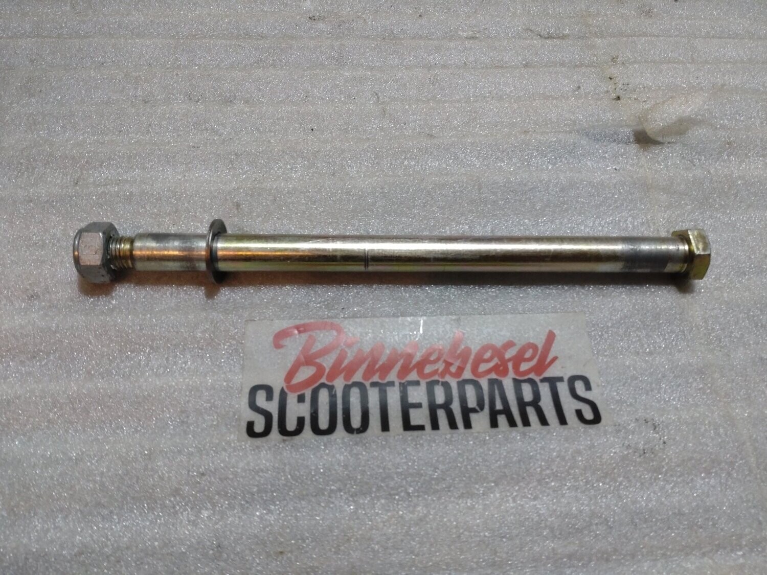 Achse Yamaha XS 400 12E Schwinge