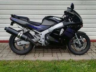 Kawasaki ZX6R / ZX600F