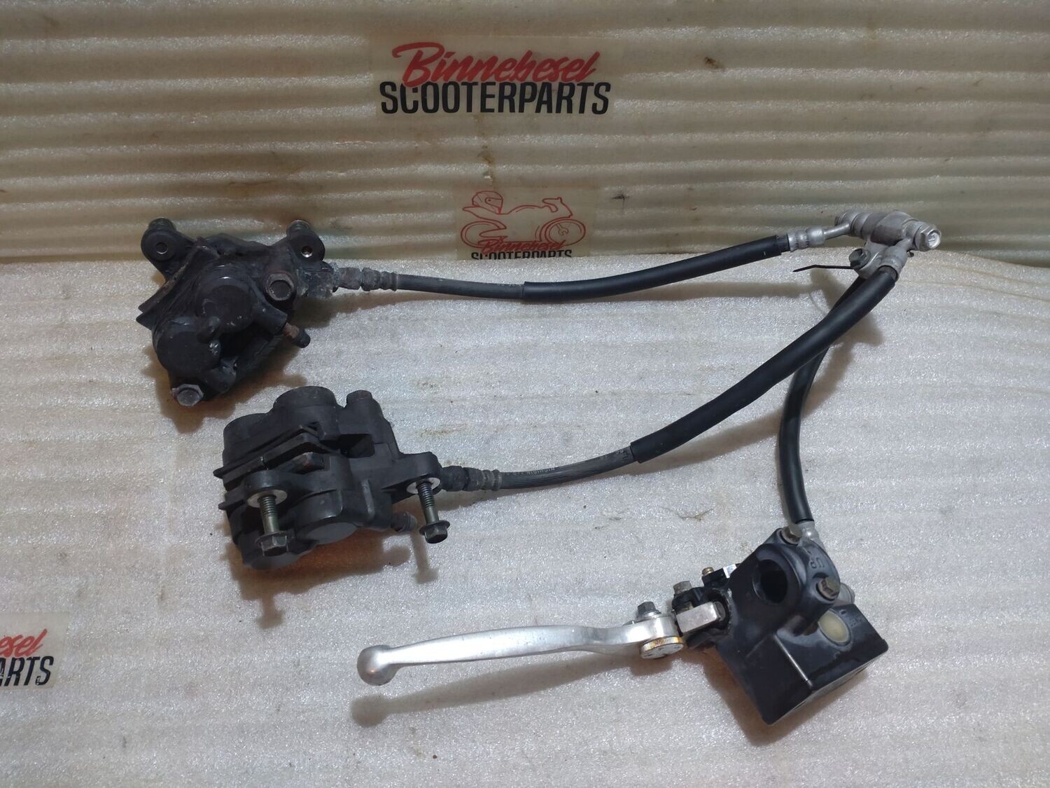 Bremsanlage Suzuki GSX 600 F GN72B Vorn Komplett