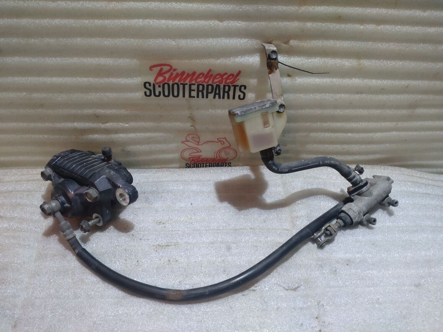 Bremsanlage Suzuki GSX 600 F GN72B Hinten Komplett