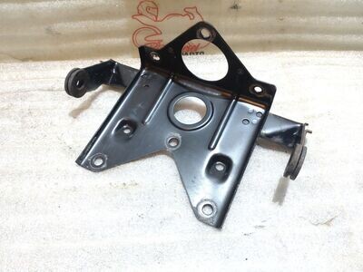 Rahmenteil Suzuki GSX 600 F GN72B Halterung Rücklicht