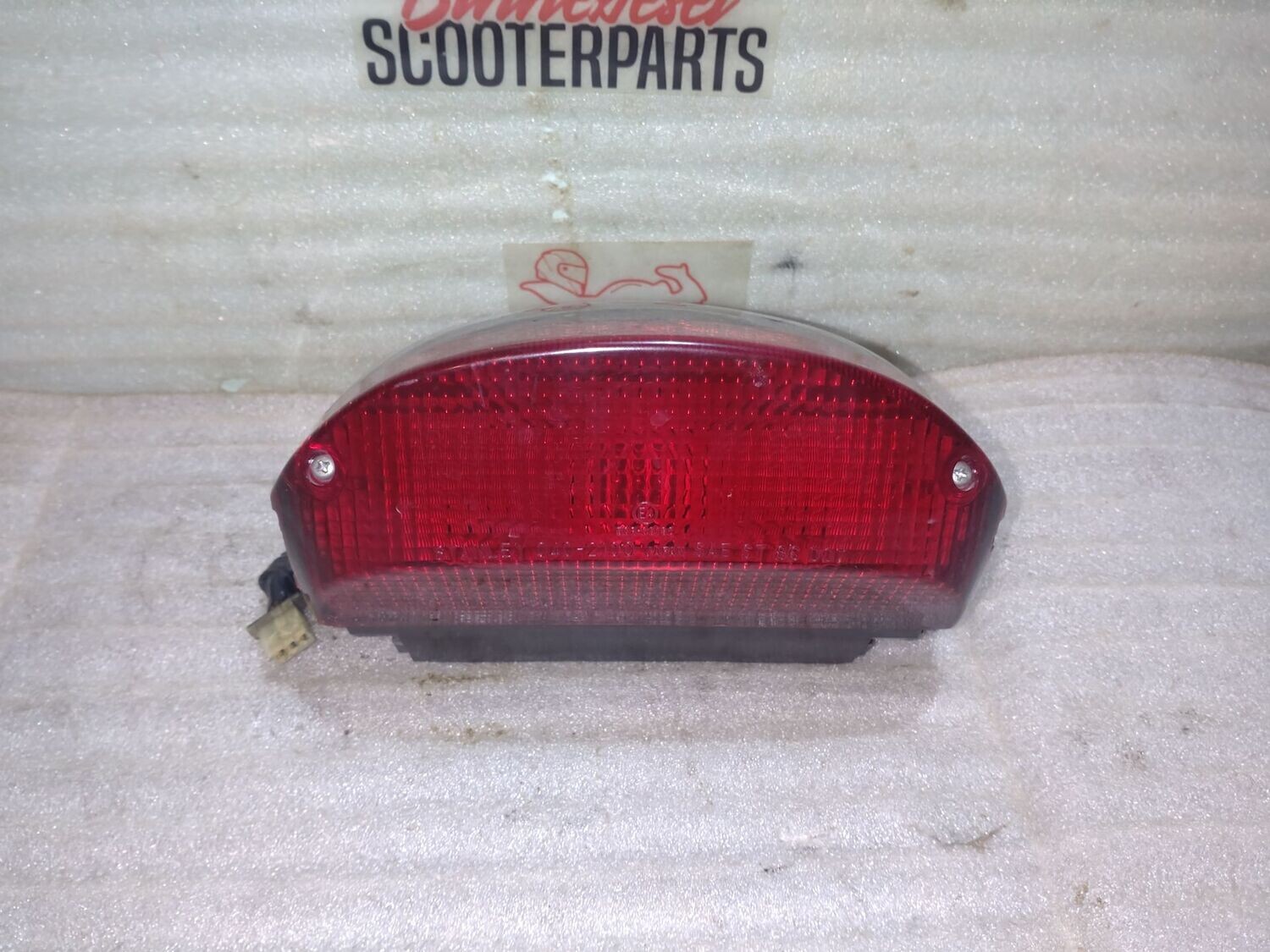 Rücklicht Suzuki GSX 600 F GN72B Komplett