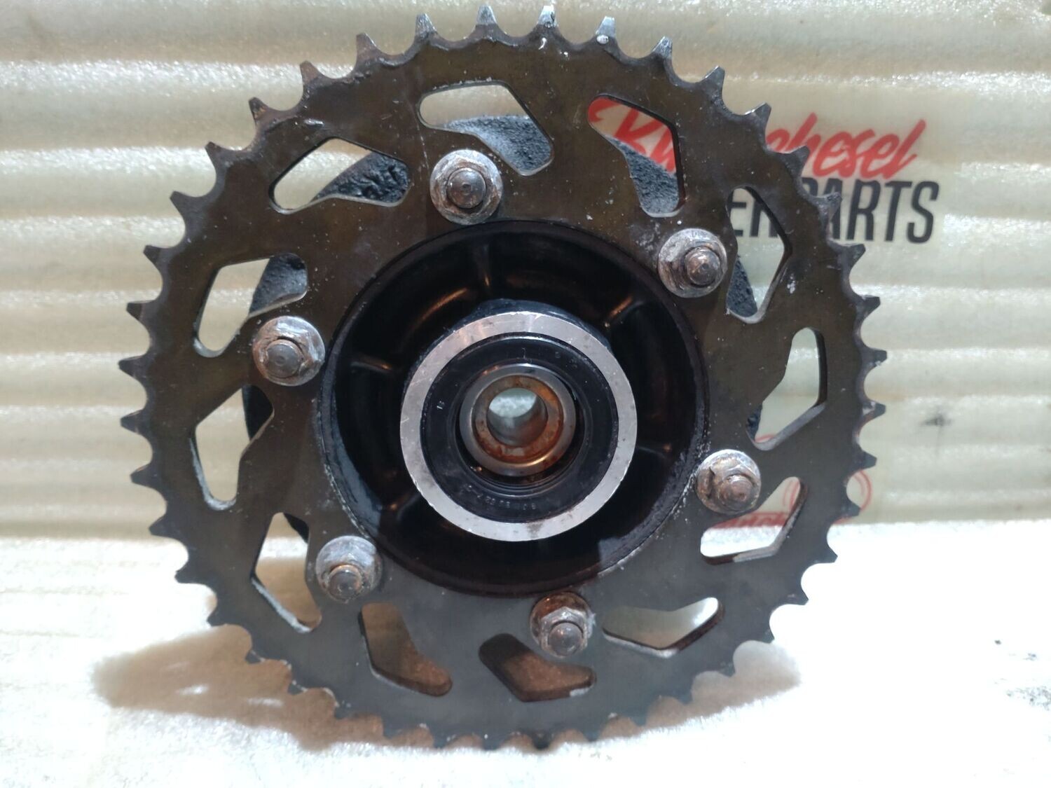 Kettenradträger Kawasaki GPZ 500s EX500A Hinterradnabe